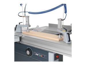 Zusätzlicher pneumatischer Niederhalter