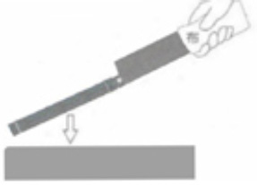 Klingenwechsel per Klemmmechanismus